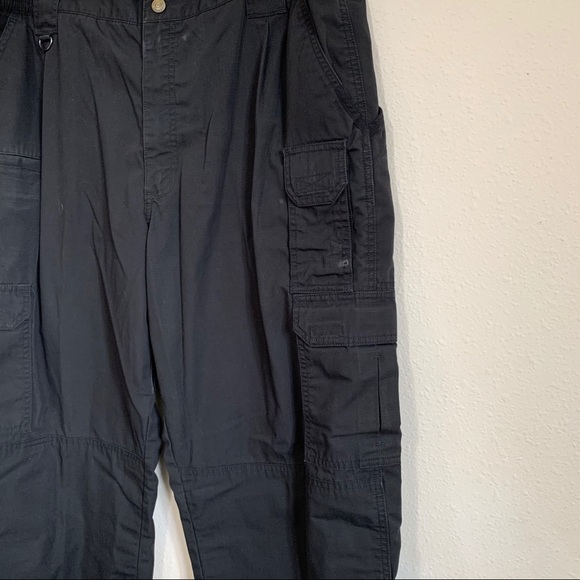 5.11 Tactical Black Cargo Pants - Picture 2 of 4